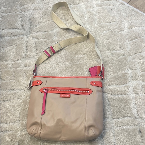 New vintage Coach Tan and Pink Crossbody Bag - Picture 1 of 10